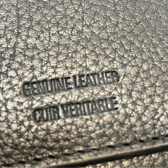 Rachel Roy RFID Woman’s Wallet Black Leather & Cheetah Print Wristlet Strap.used - Picture 6 of 9